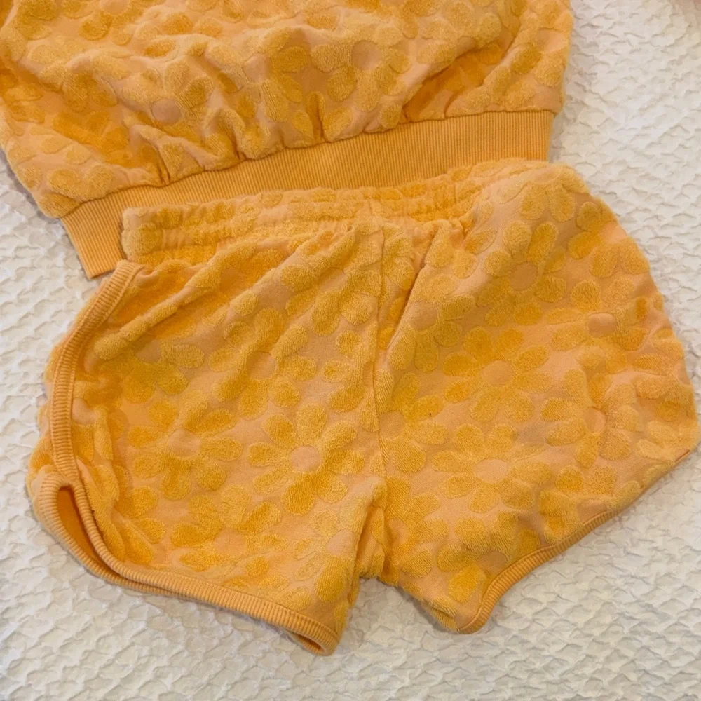 Old Navy Bright Yellow Kids shorts and sweatshirt Outfit